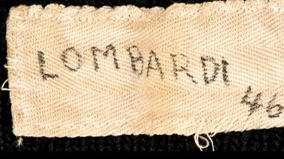 2014年他用3块钱买下一条二手毛衣，1年后价格涨到27万