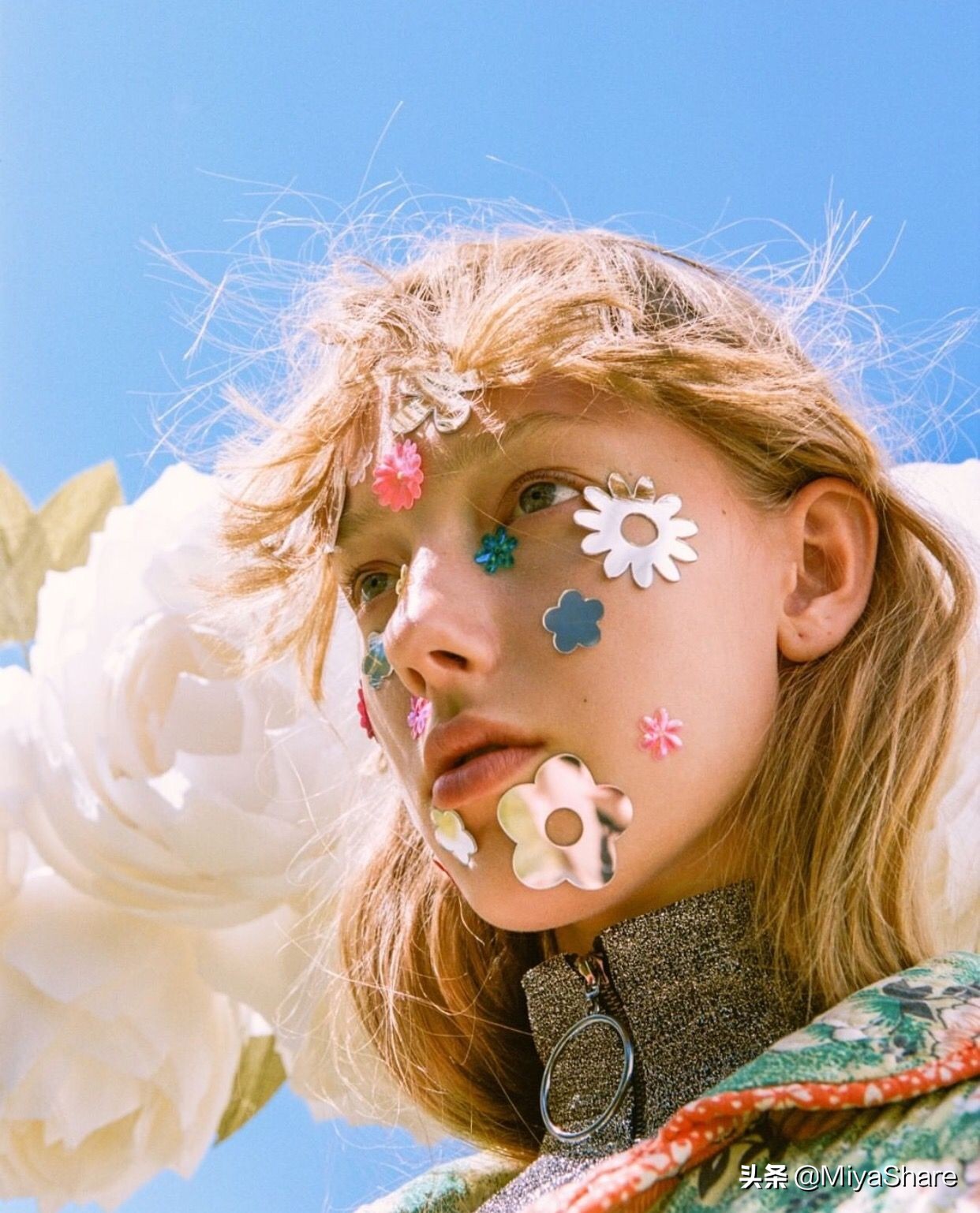 娇兰的水和雅诗兰黛的水哪个好用,雅诗兰黛原生液和娇兰蜂皇水测评