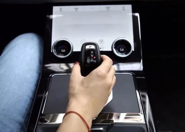 2019款极光,2.0t配9at的suv性价比