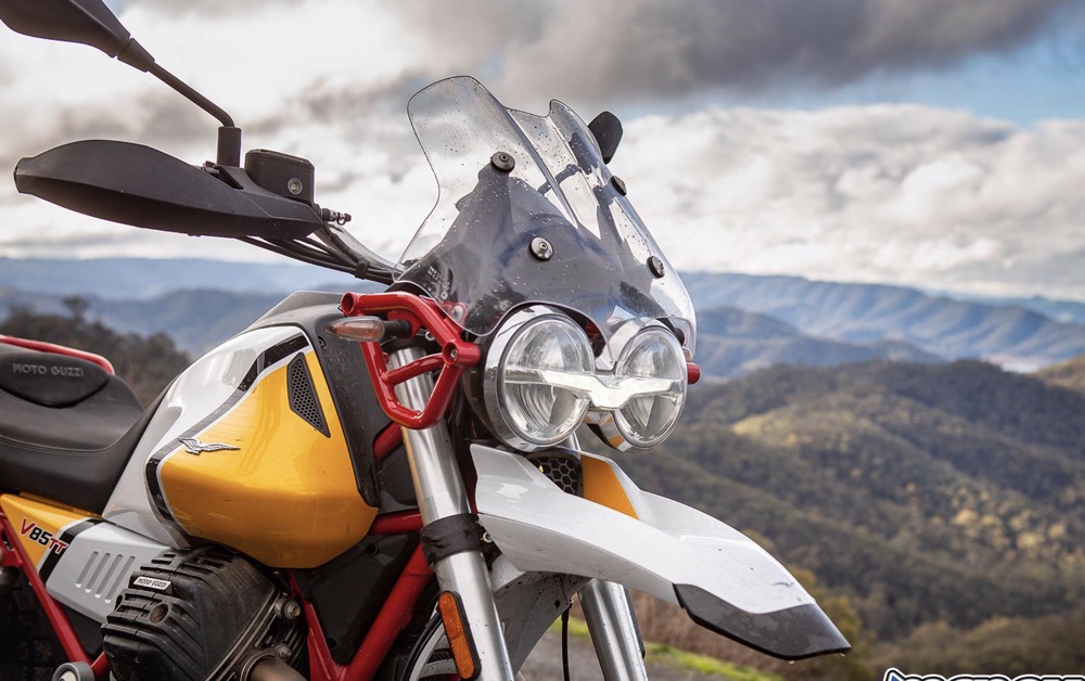 摩托古兹v85tt摩旅,摩托古兹v85tt提车