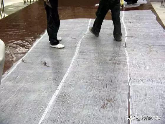 做屋面防水的正确施工方法,雨虹防水屋面正规的施工方法