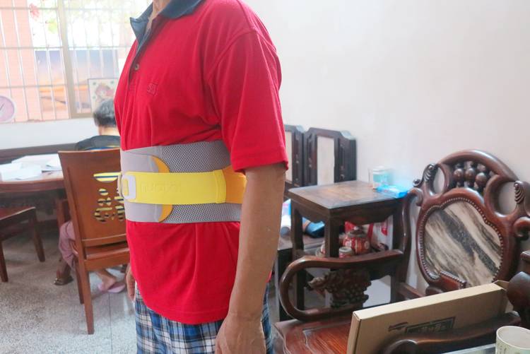 腰椎固定护具哪种最好,腰椎变直诺泰护腰带真有用吗