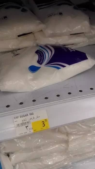 迪拜土豪中国旅游花多少钱,中国土豪vs迪拜土豪