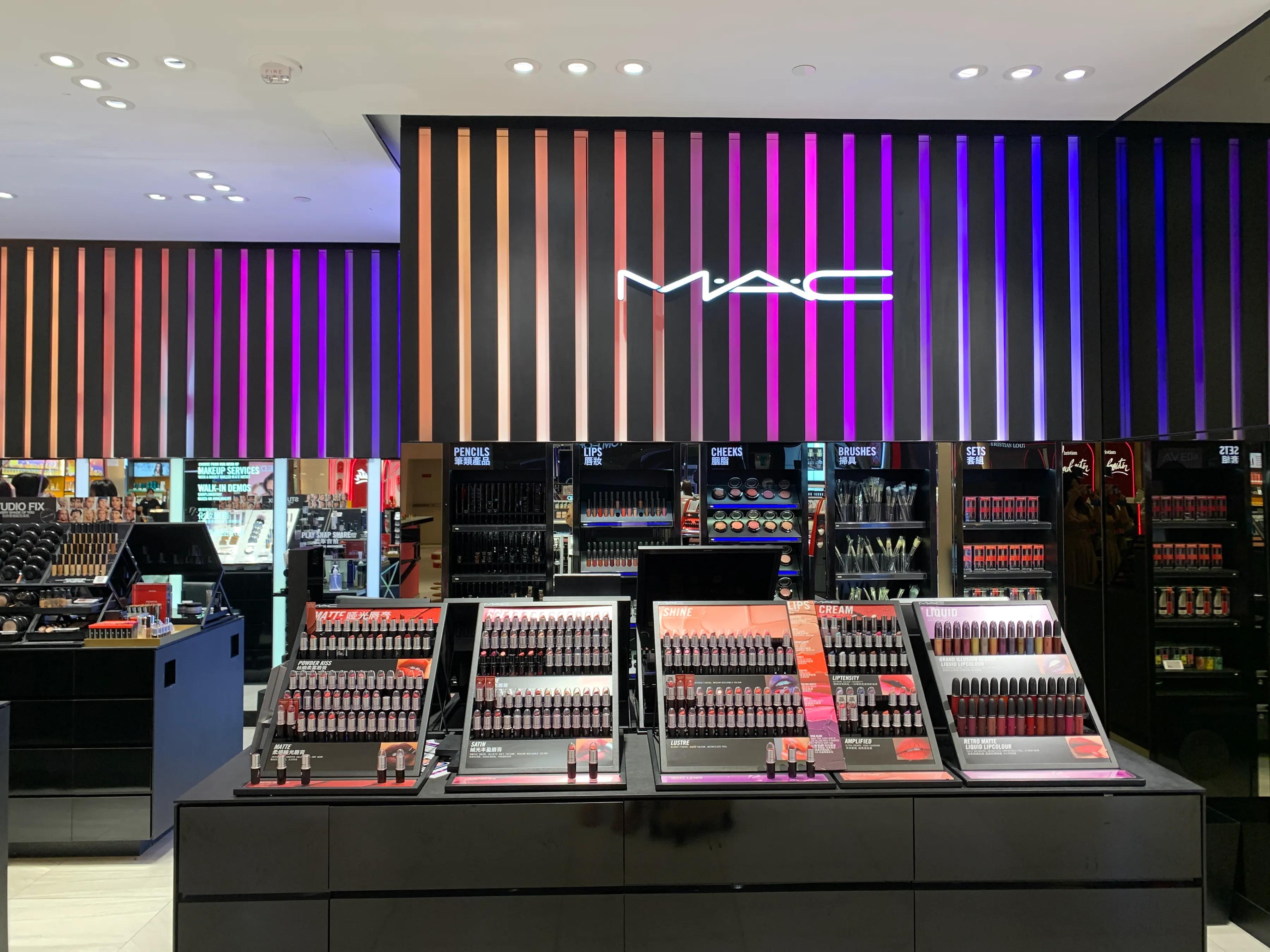 澳门免税店威尼斯跟dfs哪个便宜,澳门dfs环球免税店全攻略