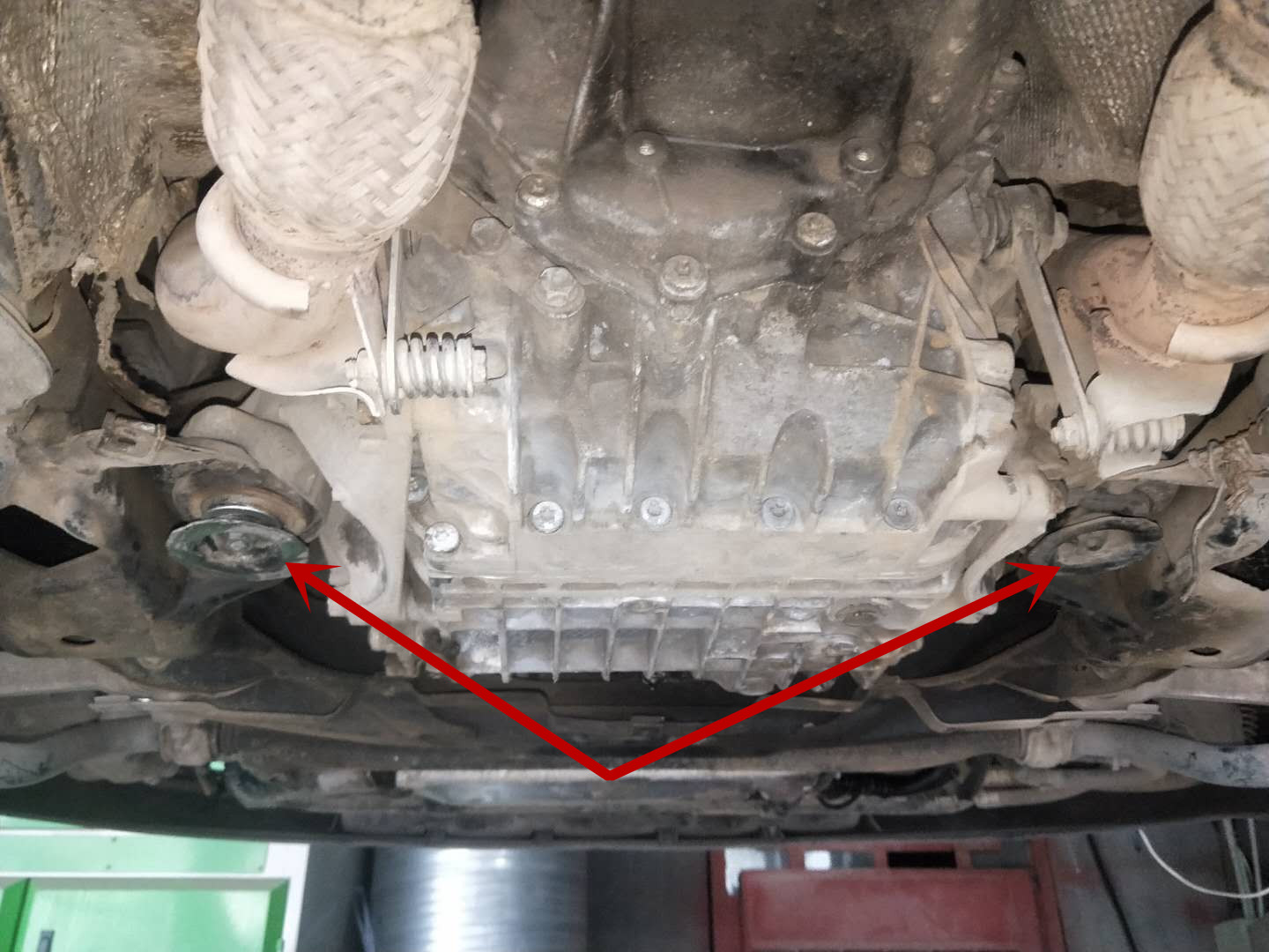 奥迪6缸2.8发动机通病,奥迪2.8v6发动机抖动缺缸