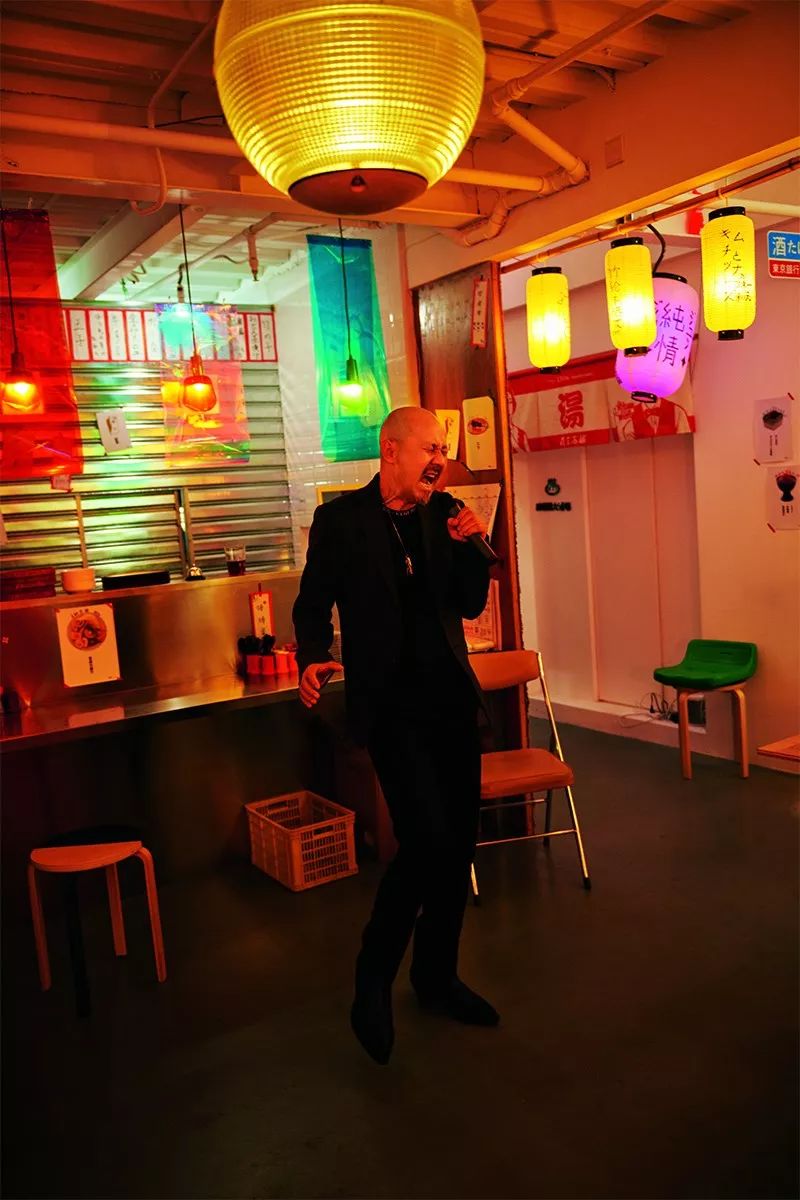 腾格尔翻唱卡路里完整版,腾格尔版燃烧我的卡路里