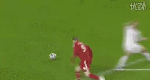 如何加快足球触球频率,足球第一脚触球视频