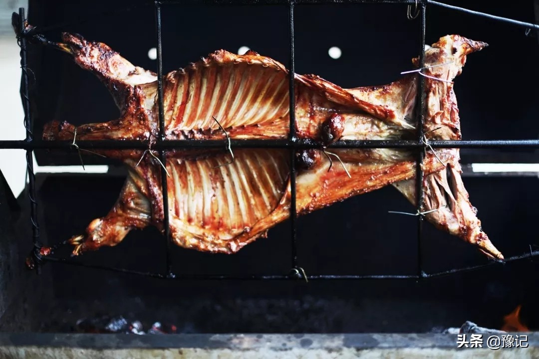 蒙古包烤全羊郑州,北京吃烤全羊的蒙古包