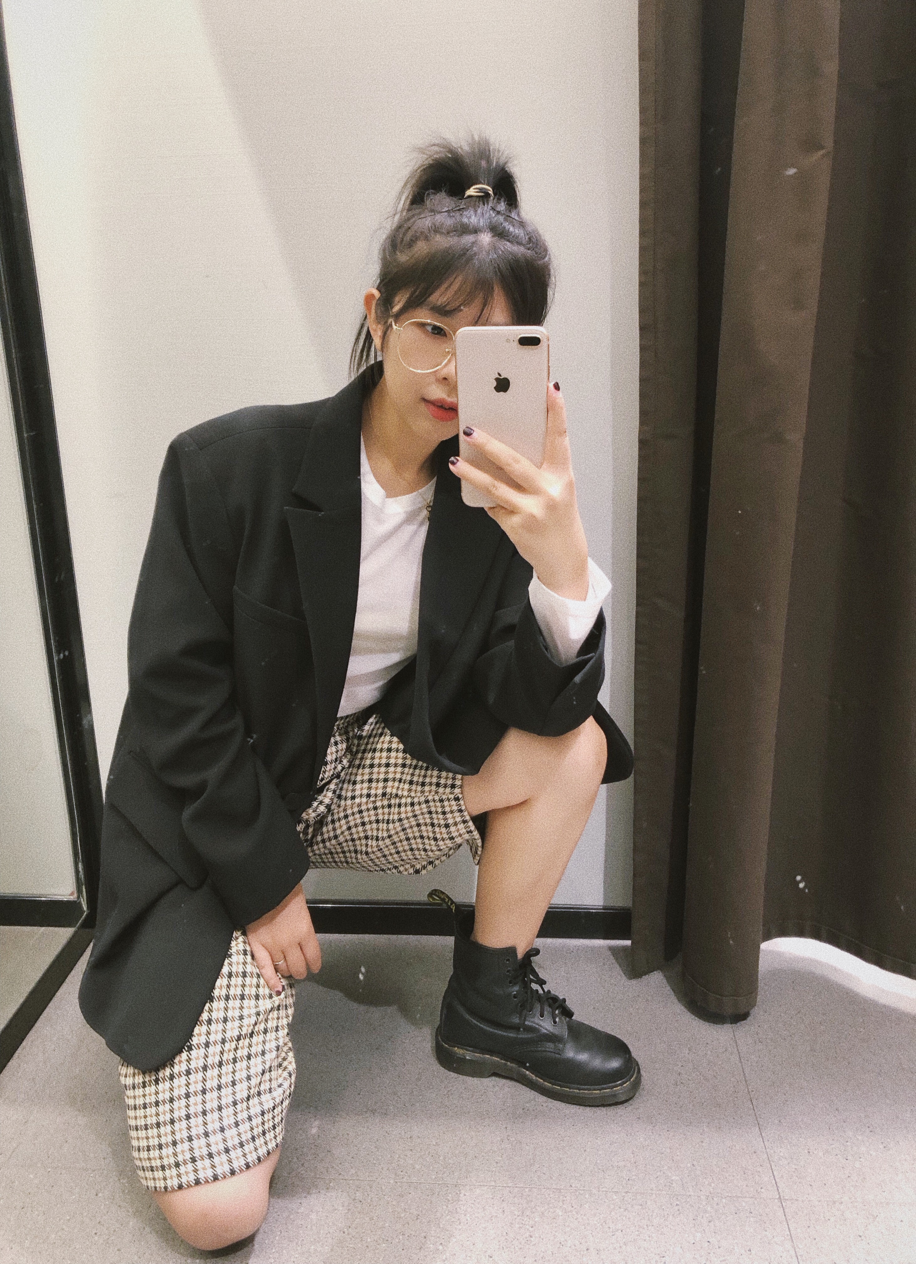 zara的衣服适合什么样的人穿,zara的衣服值得买吗