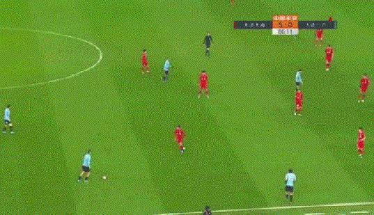 23岁加纳国脚曾3球斩杀巴萨，新赛季有望成为大连人主力征战中超