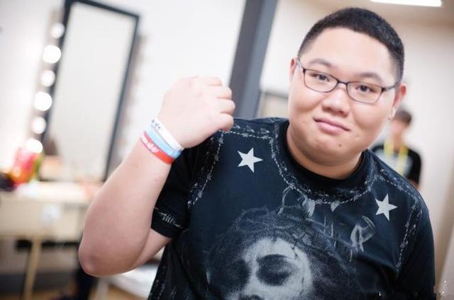 打破束缚pdd的ym战队最后挺进lpl,pdd的ym战队进lpl了吗