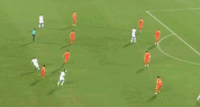 国足1-1巴勒斯坦，里皮无用国脚无能，恒大购房者血汗钱白花了！