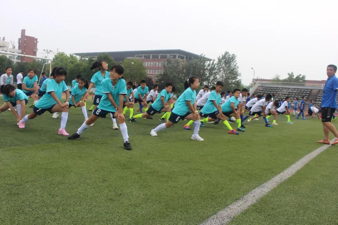 足球训练营寒假封闭,体育训练营寒亭