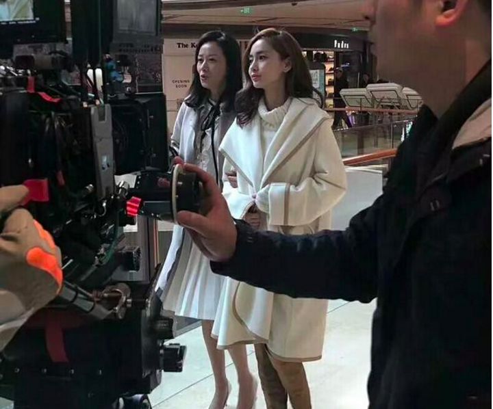 baby代言内衣靠谱吗,baby代言内衣大片