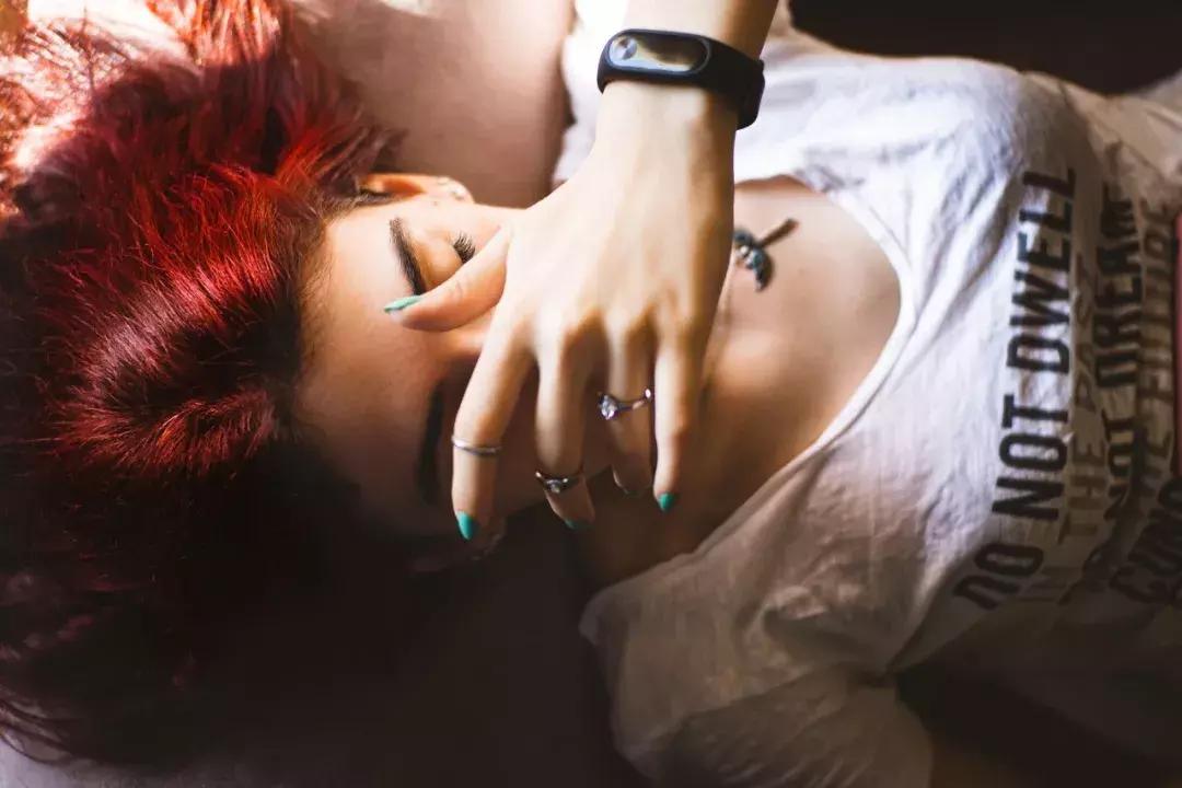 孕吐、便秘、肚子长毛……怀孕初期的这些尴尬变化,如何应对?