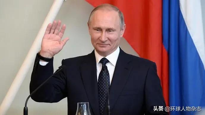 普京给自己涨工资,普京晒工资