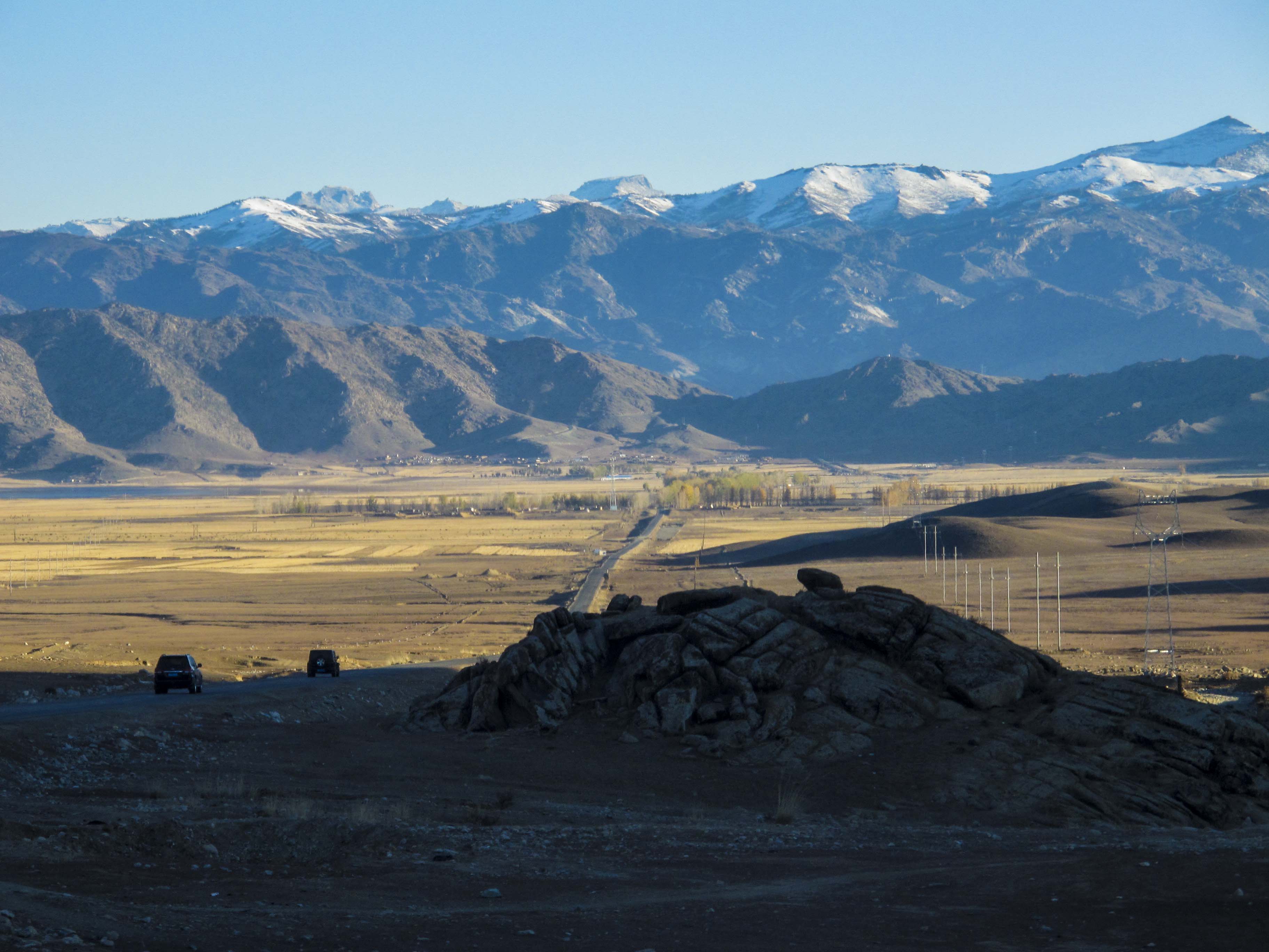 南山牧场，未曾改变的山水未曾改变的哈萨克人，织成的画卷真美