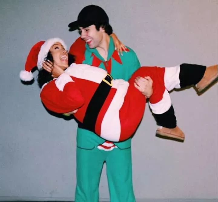 最甜分手看哭3千万人，转头与75岁基友妈妈结婚，“我是你爹”