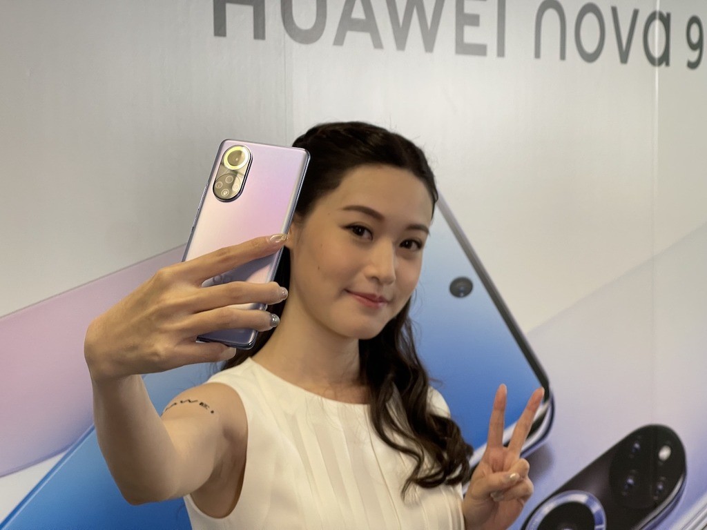 华为手机应该选哪一款,华为手机哪一款用着比较不错