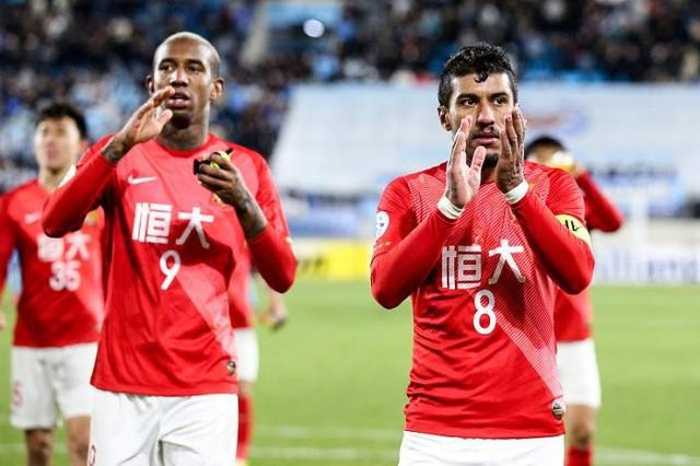 恒大不踢中超了吗,恒大现在靠什么统治中超