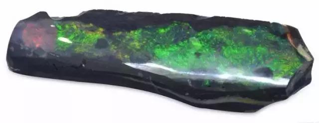 日常石头分类及图片大全,捡到这种石头千万不要扔