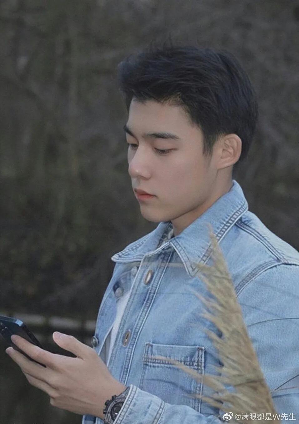 太害羞怎么谈恋爱,和体育生谈恋爱有多浪漫