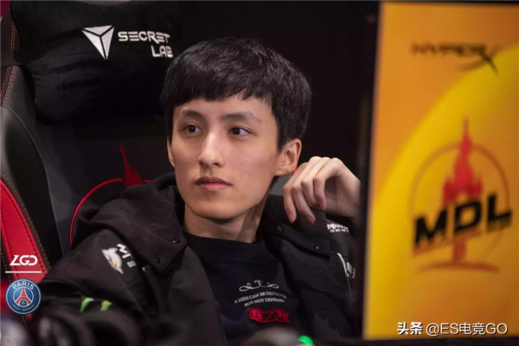 刀圈二三事：剑圣面具下长牙大胡子；小卡尔有了小冰女还会远吗