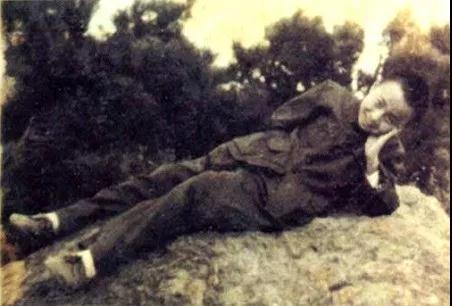 海子自杀之谜:5封遗书曝光!精神分裂?江郎才尽?或生活无能?