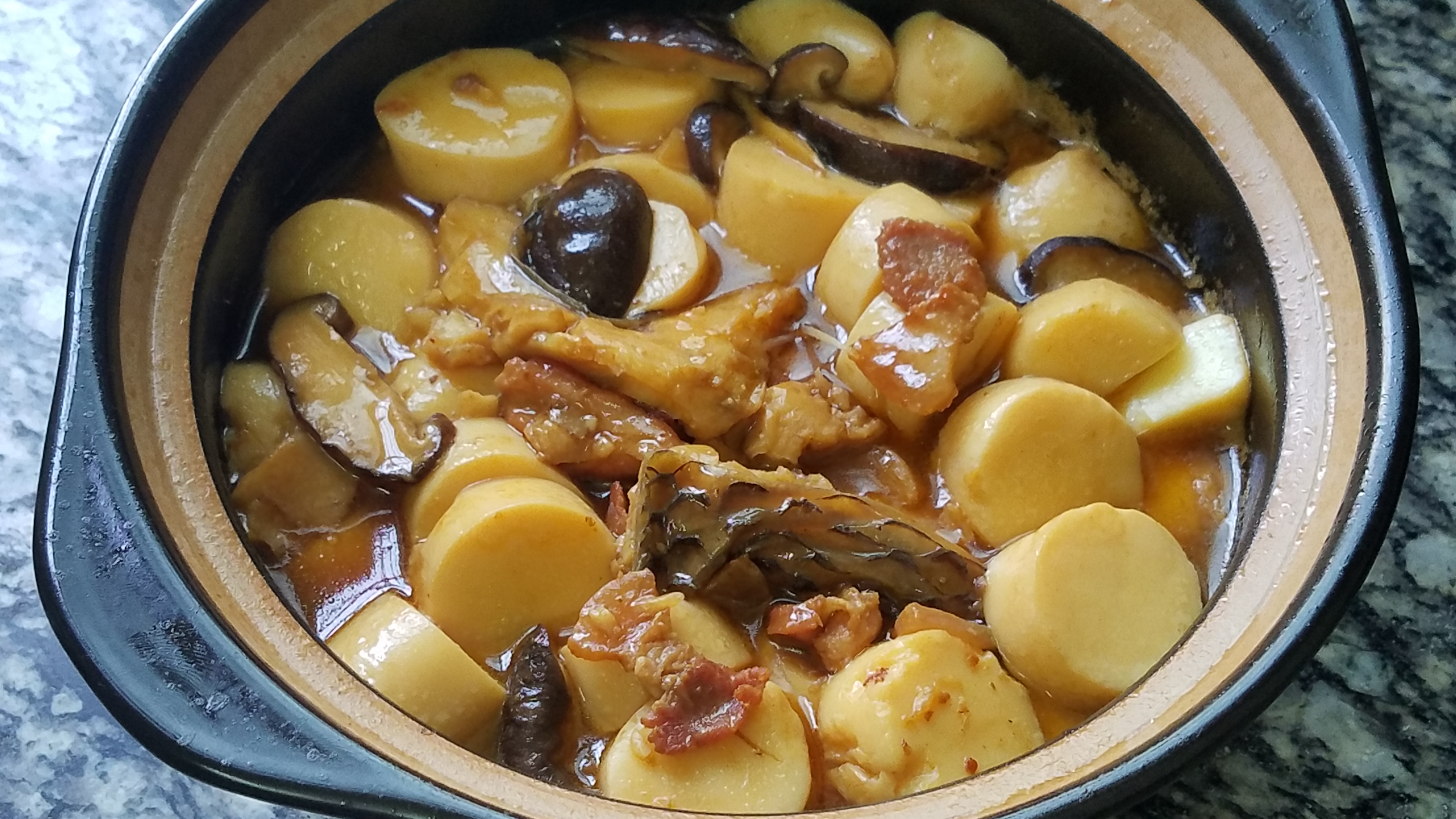 红烧鲤鱼鱼块豆腐炖鱼的正确方法,豆腐五花肉炖鱼的做法大全家常