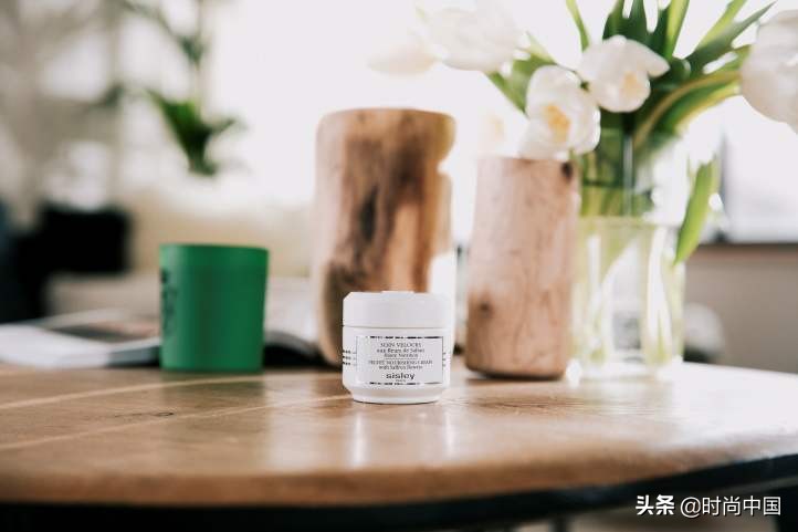 皮肤起皮干燥泛红急救面霜,皮肤泛红起皮干燥护肤品