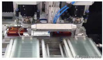 台达伺服ASDA-A2系列在带机械手玻璃磨边机的成功应用