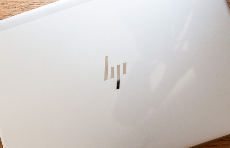 惠普elitebook840g4怎么样,惠普一键防窥