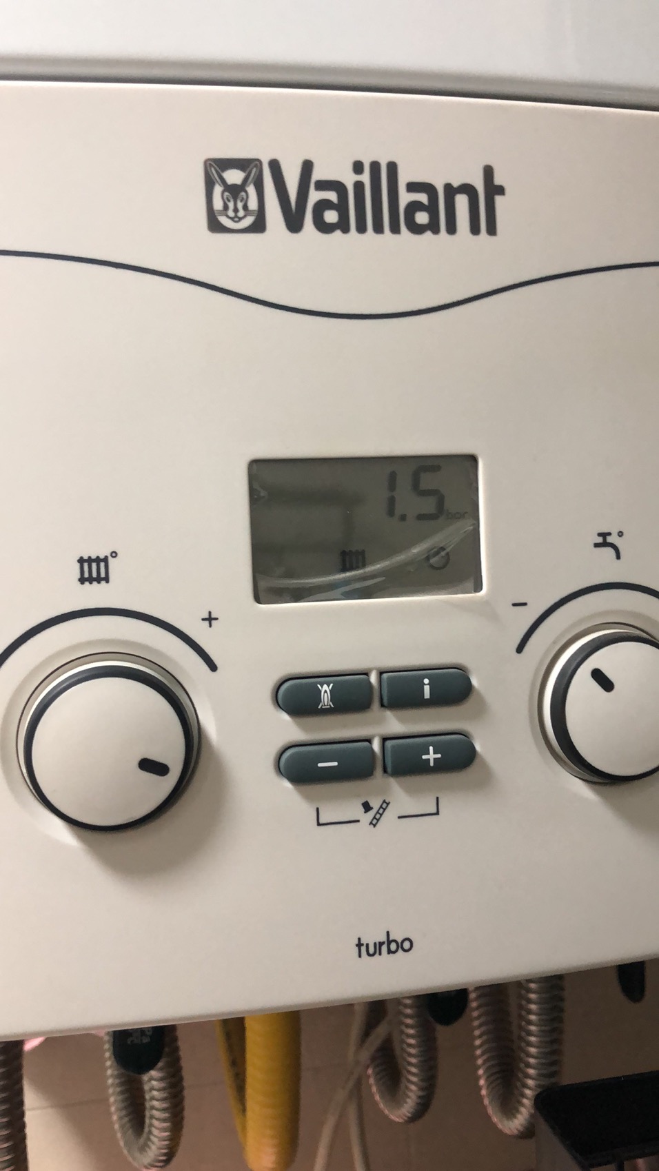 壁挂炉显示fd无法启动,壁挂炉地暖正常卫浴不启动