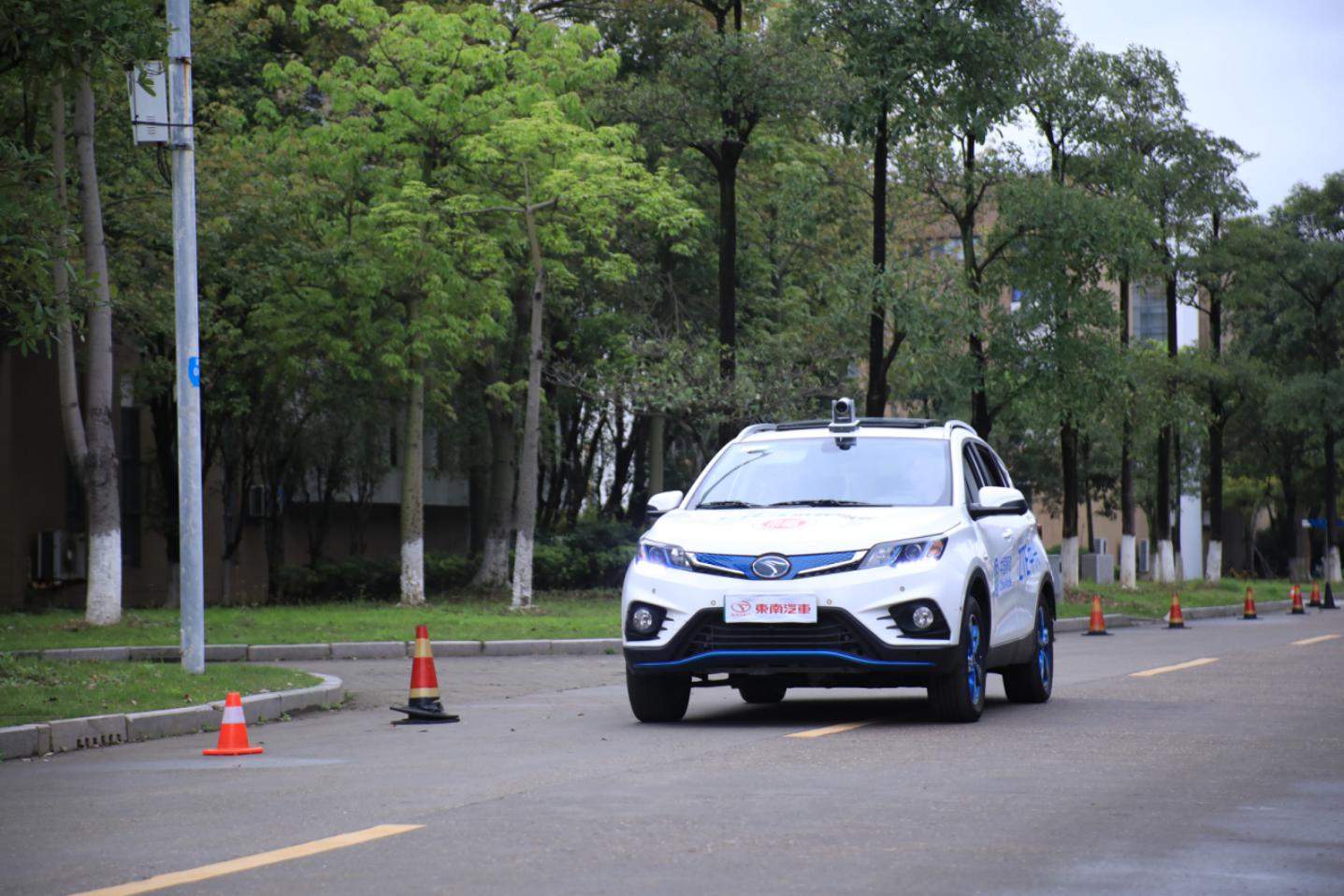 东南dx32019款试驾,东南dx新款试驾视频