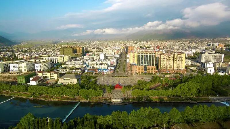 冬天四川旅游十大必去景点,四川冬日旅游景点推荐