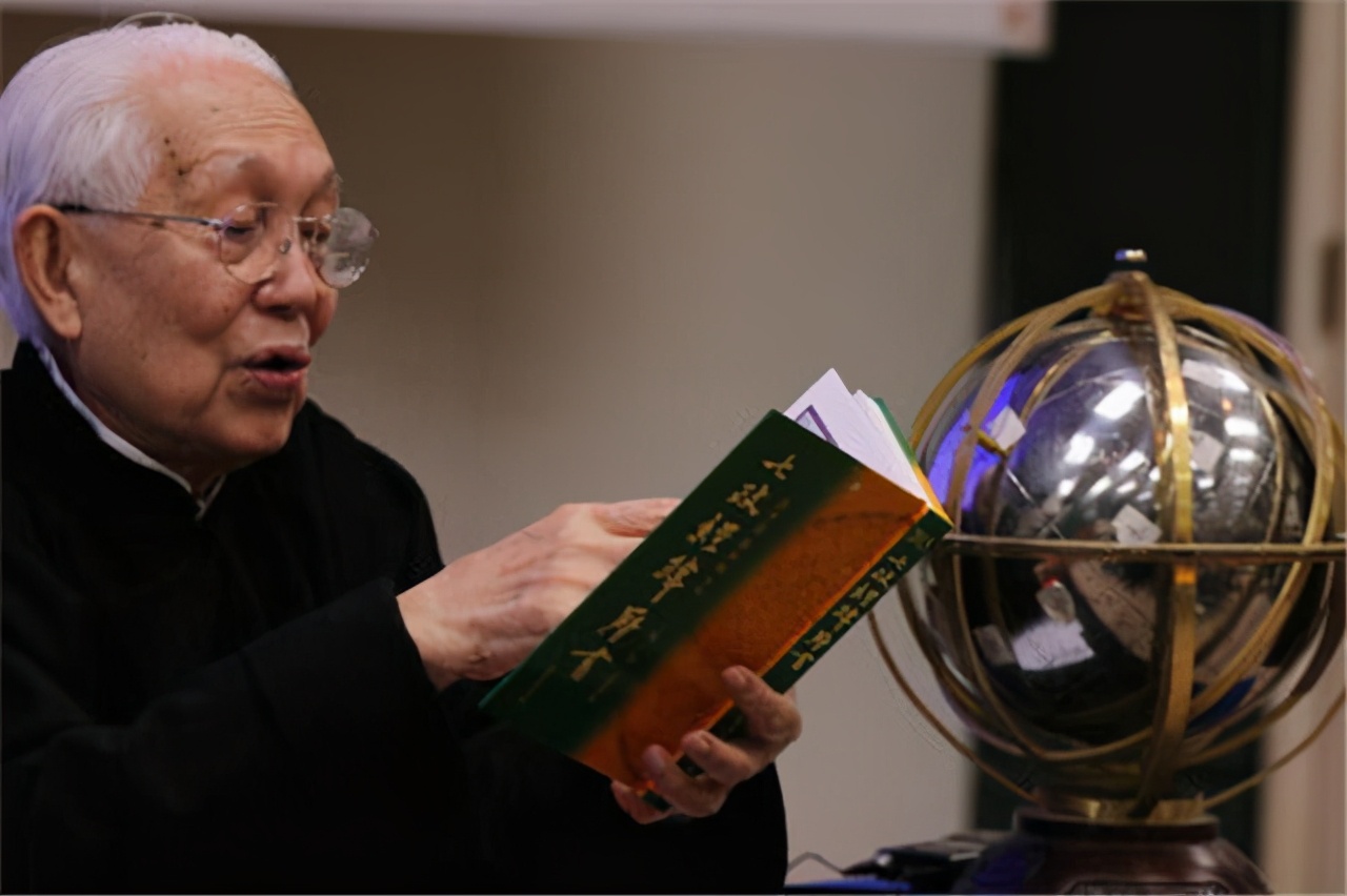 李嘉诚御用风水师蔡伯励,香港李嘉诚的御用风水大师