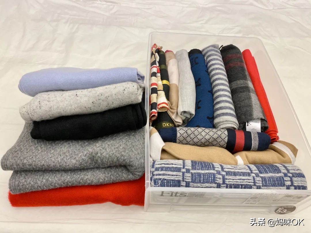 几种很火的围巾的新系法,比较短的围巾系大法