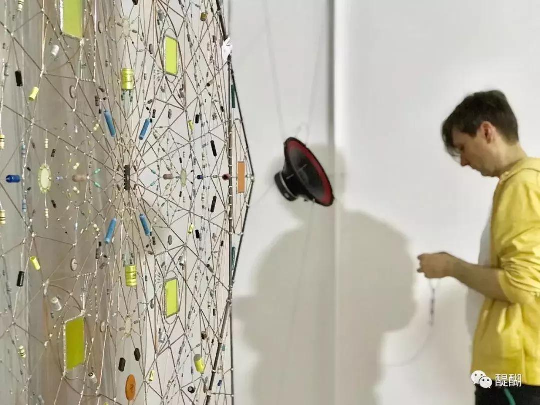 艺术家讲解纪录片,艺术家曼陀罗