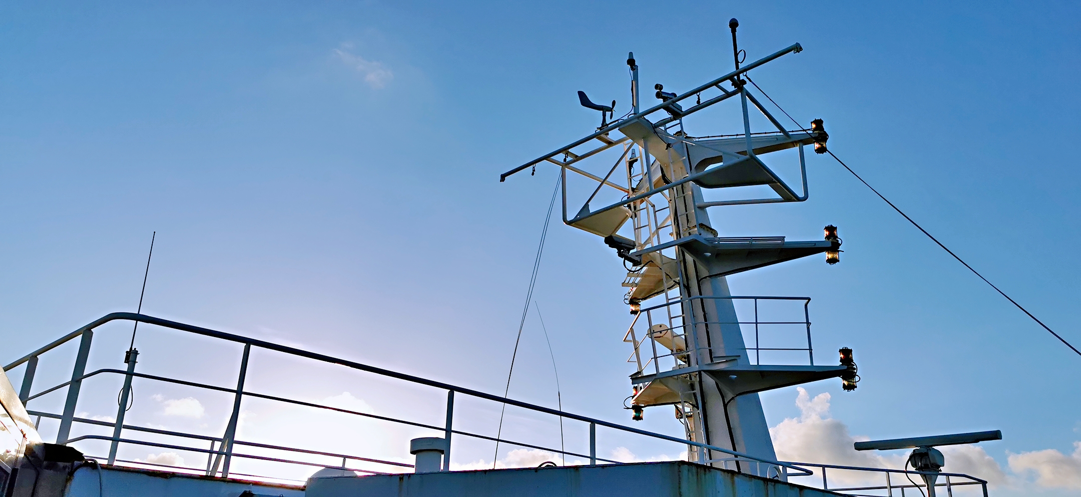 一半是海水一半是蓝天，这就是西沙群岛！我是登岛的第46066人