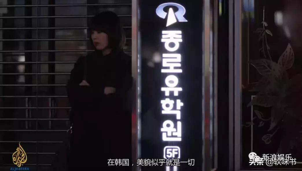 整容脸vs自然脸同龄女星对比,明明是整容脸却没被吐槽过