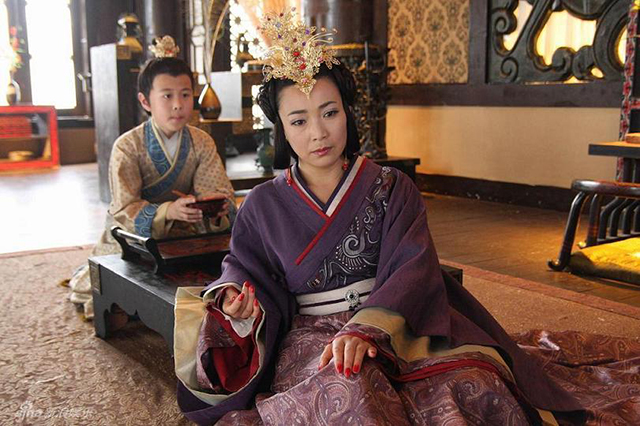 韩信陈豨真的谋反,兵仙韩信献祭被拒全集