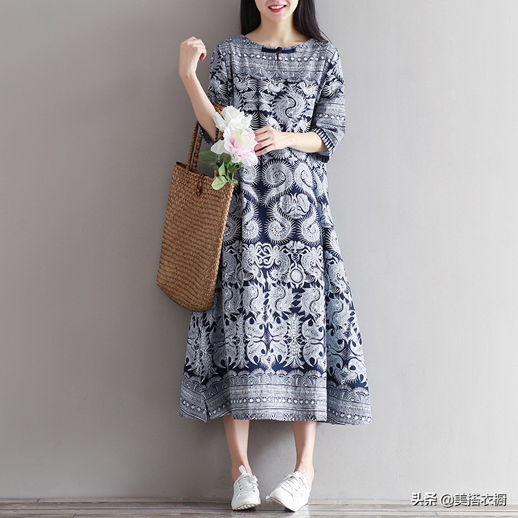 再有钱还是想穿这种棉麻裙，文艺舒适不显老气，比发年终奖还开心