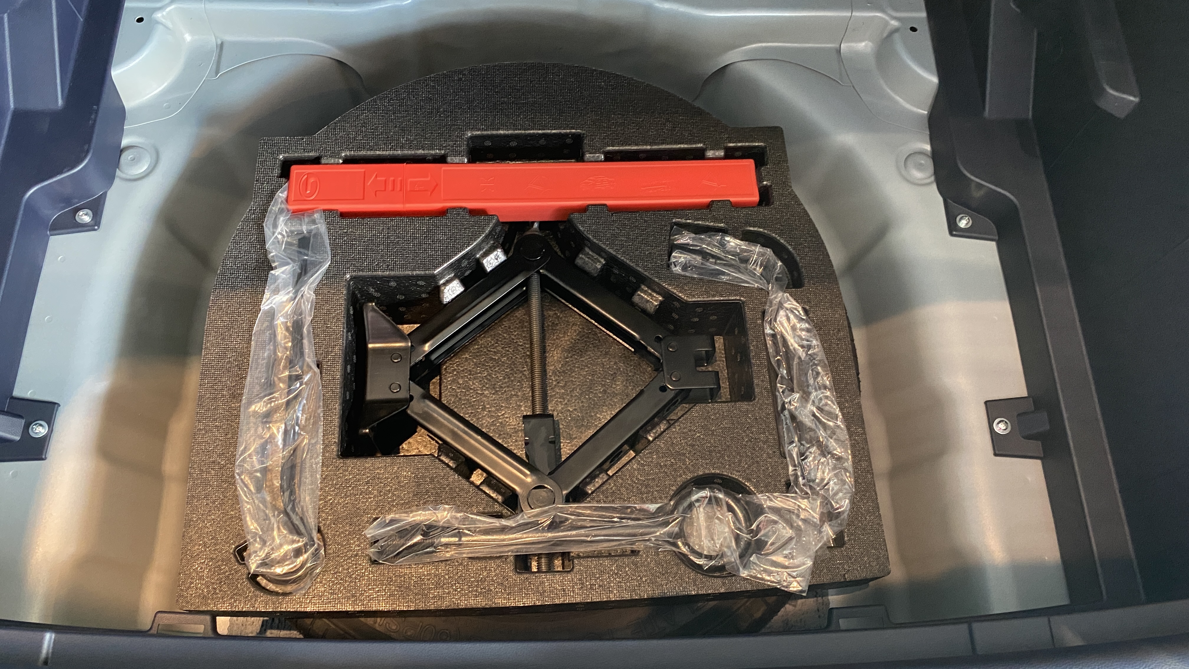 广汽埃安电动汽车怎样,广汽埃安suv电动车价格