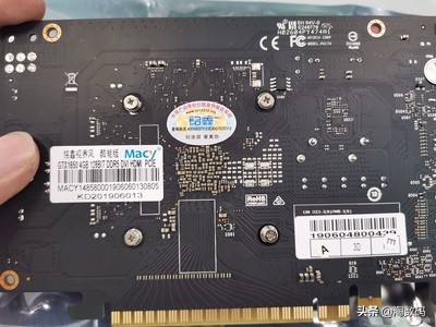 别再买矿卡了：天猫755块钱的GTX1650不香吗？75W短卡供电都免了