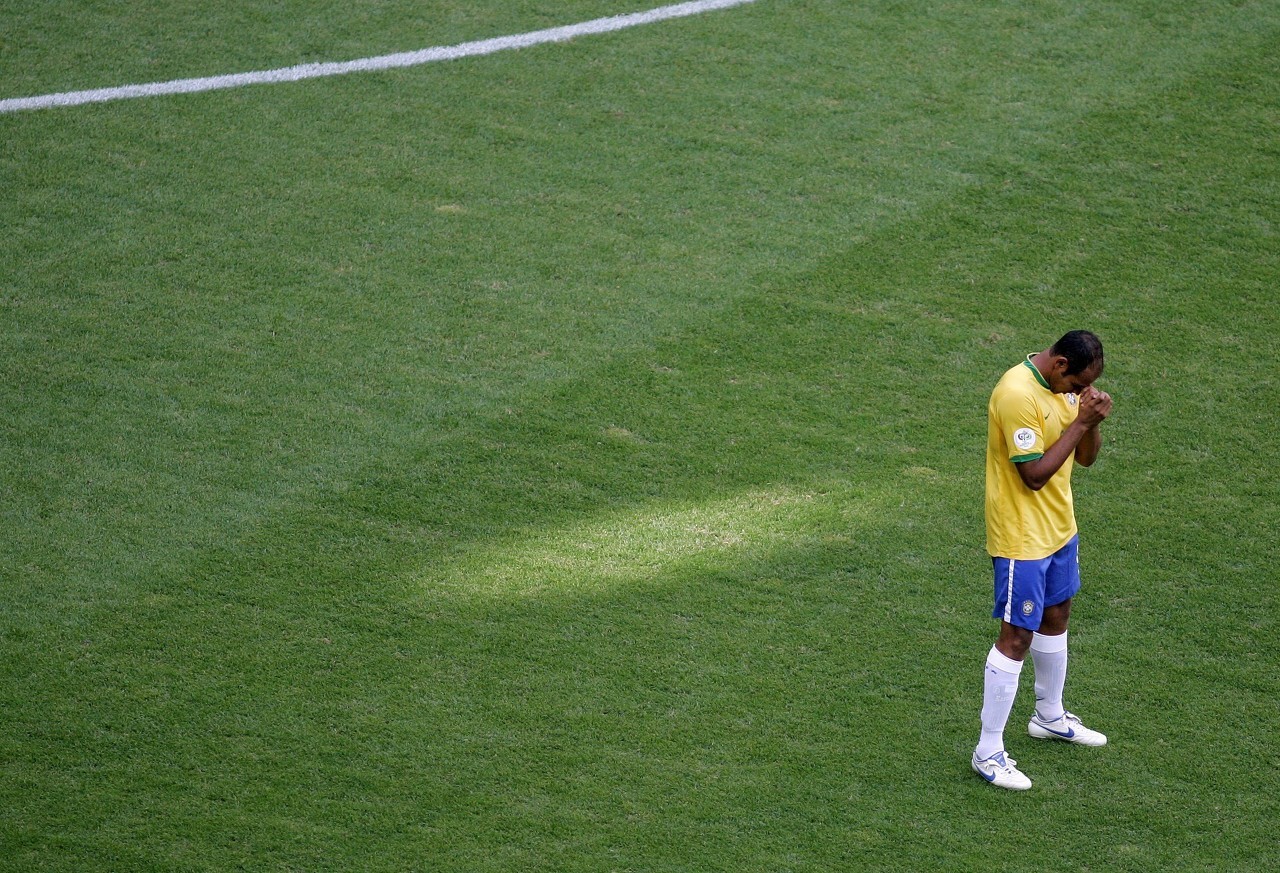 卡福在巴西队的地位,卡福简介