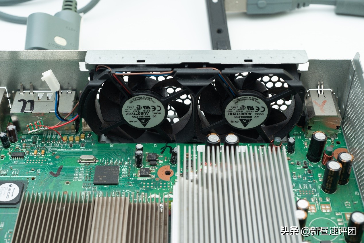 xbox360修复,xbox360e拆机维修