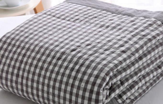 结婚准备被子有什么讲究,结婚抱被子的人有什么讲究吗