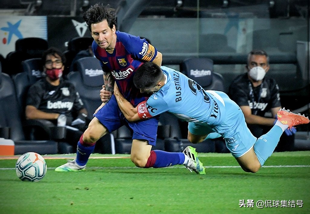 梅西被犯规巅峰期,巅峰梅西被犯规