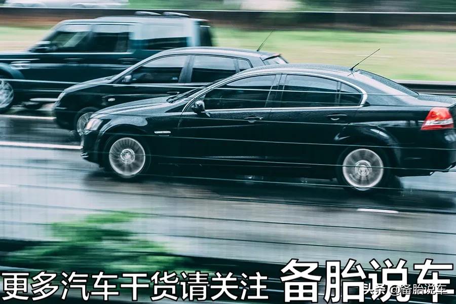 开车开窗户和开空调哪个更费油,开车时是开窗费油还是开空调费油