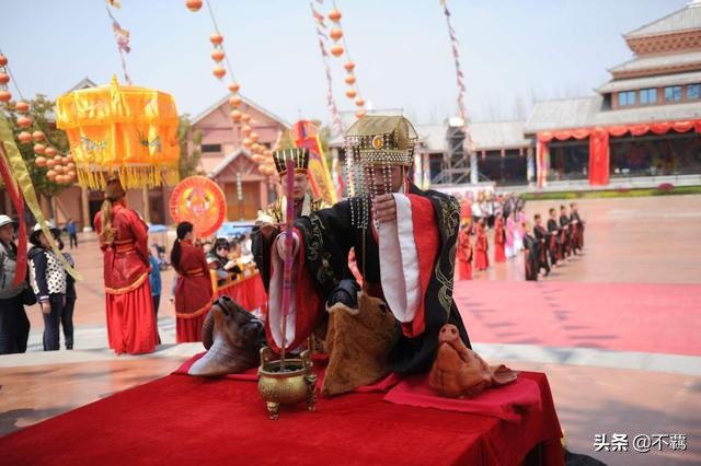 日食现象父亲节,日食和父亲节是同一天